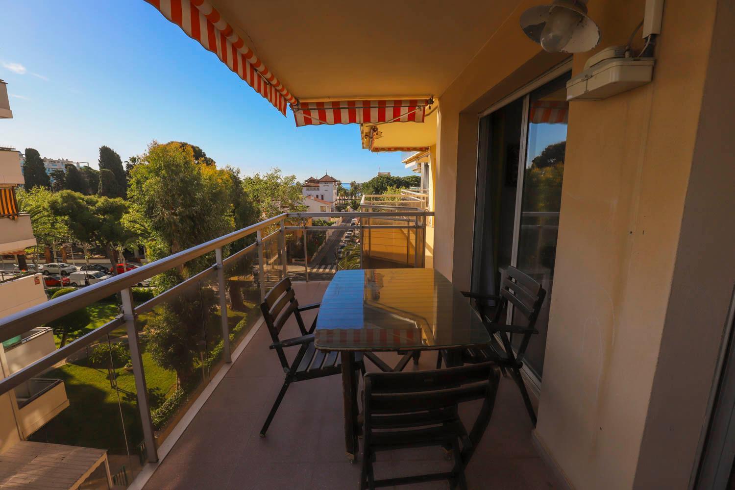 Differentflats Palafox Apartment Salou Ngoại thất bức ảnh